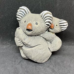 Artesania Rinconada Koala & Baby Figurine Sculpture Enameled Accents Uruguay Vtg